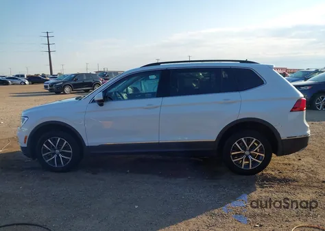 2020 Volkswagen Tiguan 2.0T Se/2.0T Se R-Line Black/2.0T Sel из США, поврежденный, VIN 3VV3B7AX8LM041426